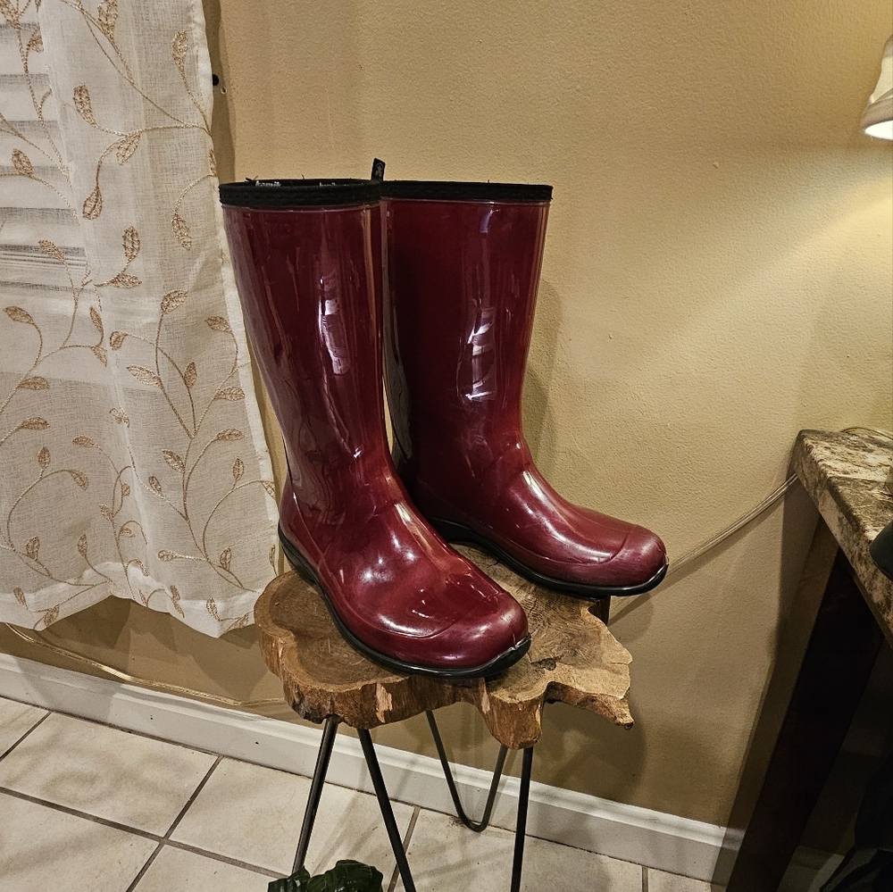 Kamik Red and Black Winter & Rain Boots